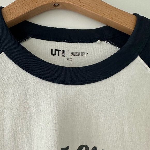 Uniqlo 100% cotton UT T-Shirt Size M - Picture 3 of 4